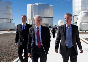 El Presidente del Consejo Europeo, Herman Van Rompuy, durante una visita al Observatorio Paranal